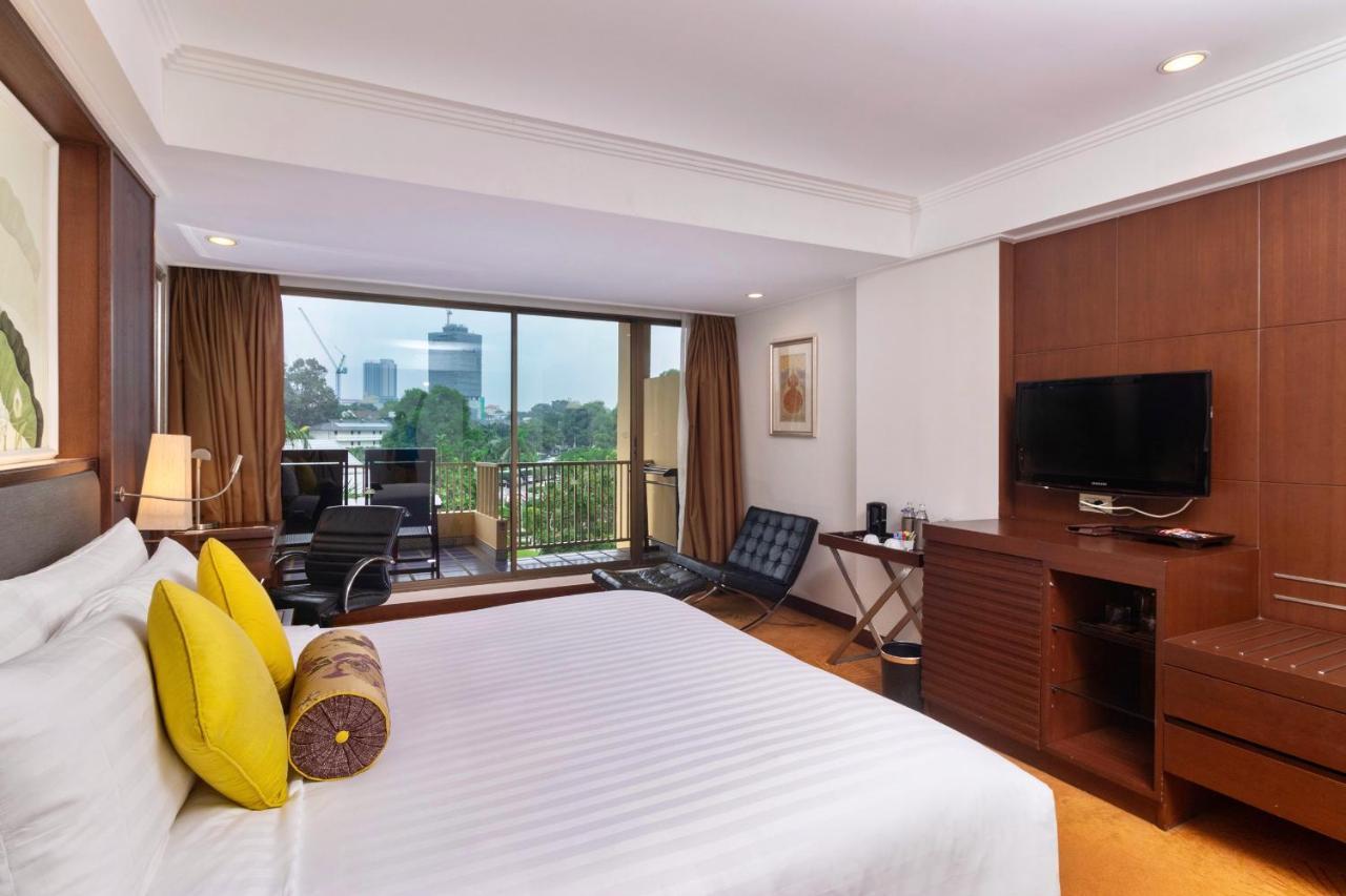 Dusit Thani 5* פאטאיה