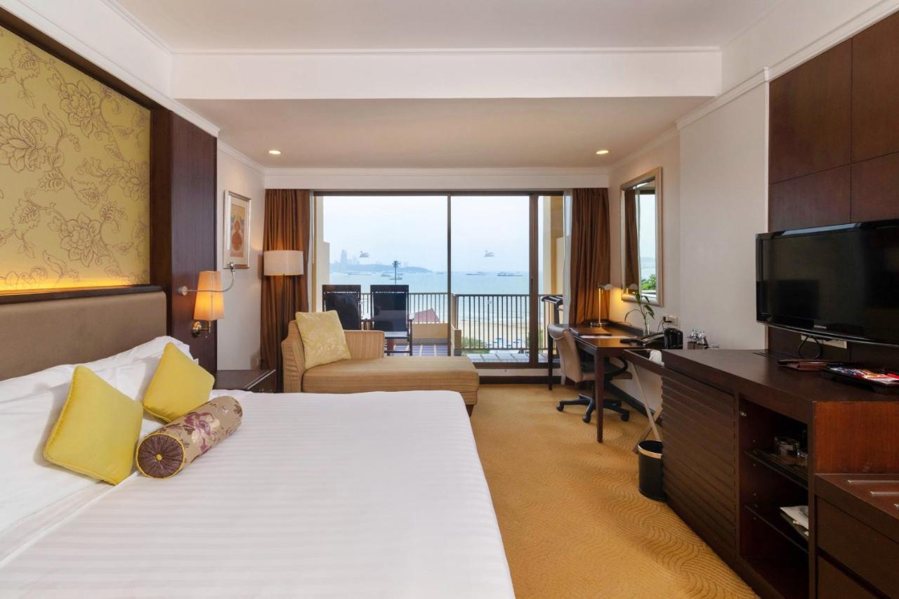 Dusit Thani אתר נופש 5*