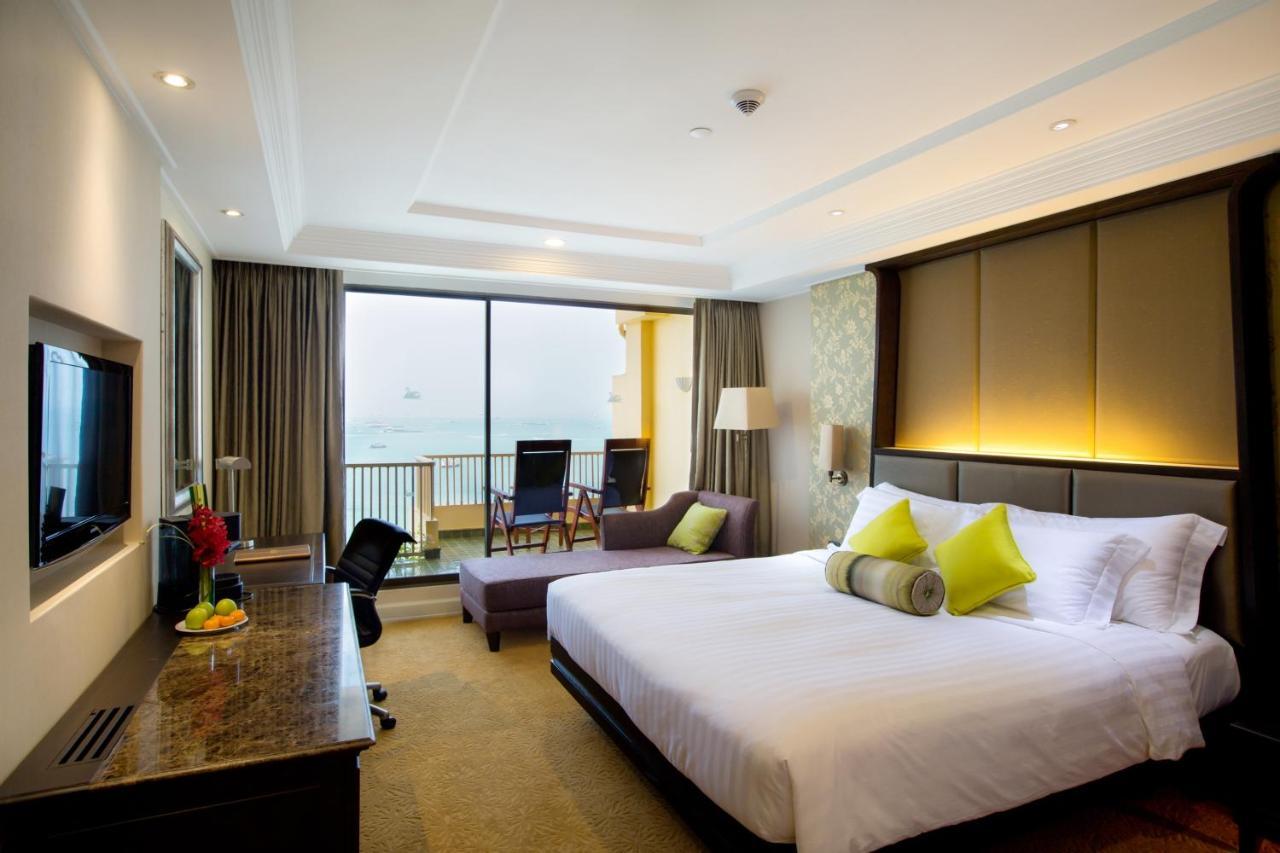 Dusit Thani 5* פאטאיה