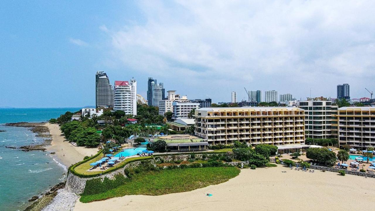 Dusit Thani אתר נופש