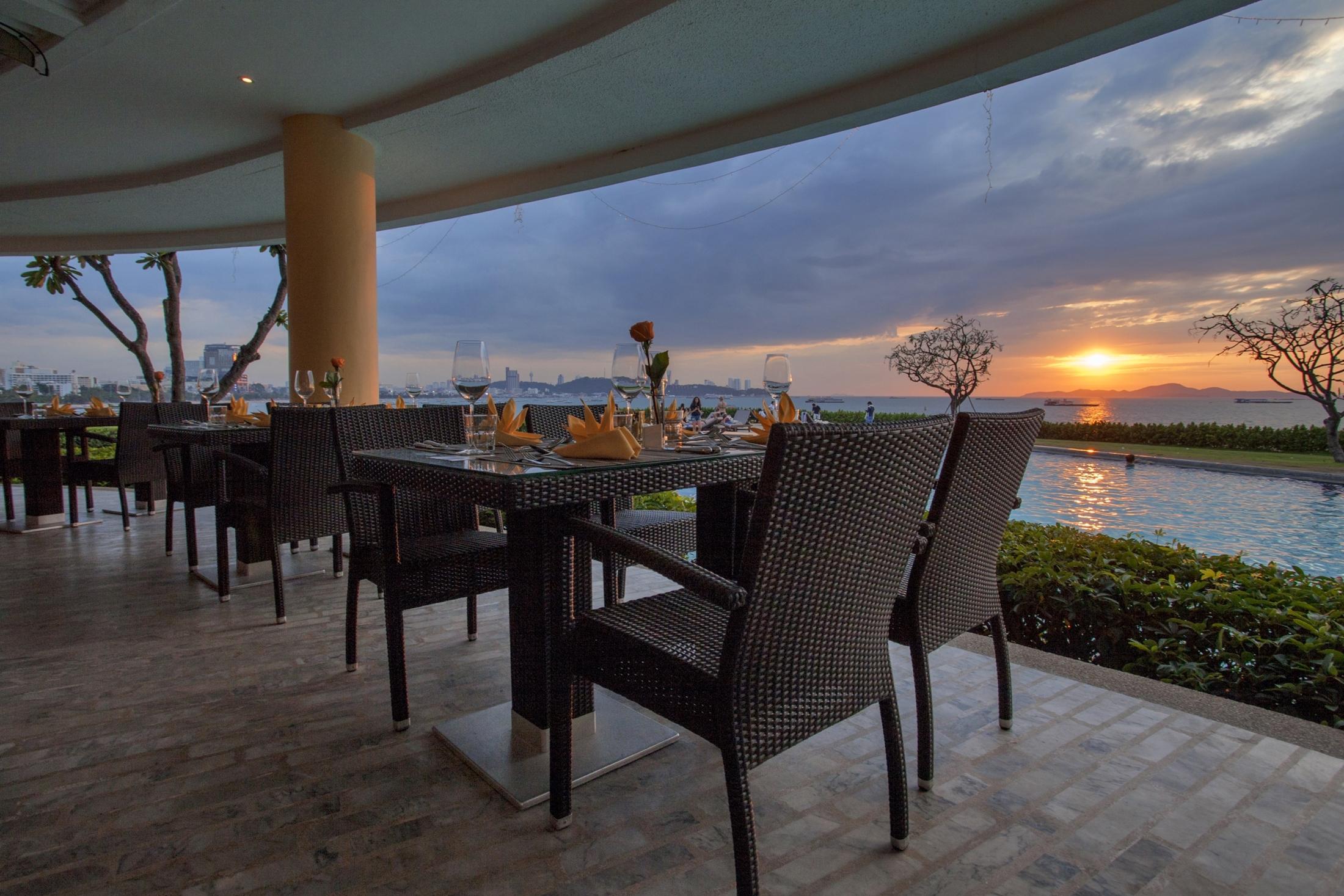Dusit Thani אתר נופש פאטאיה